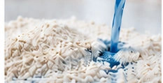 Controlled liquid addition